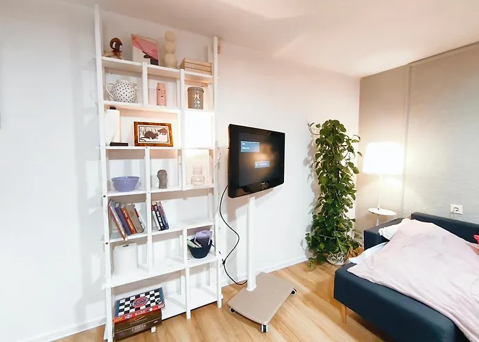 Rooftop Flat Near Alexander Nevsky Cathedral Apartment